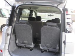 Toyota Sienta X limited 2010 full