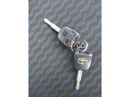 Toyota Sienta X limited 2010 full