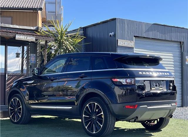 Land Rover Range Rover Evoque Prestige 2012 full