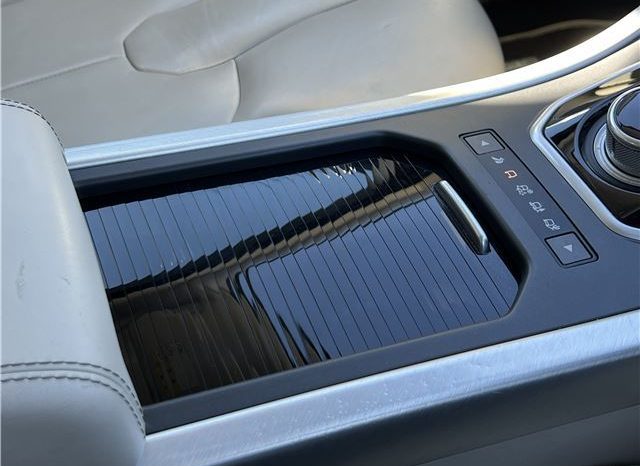 Land Rover Range Rover Evoque Prestige 2012 full