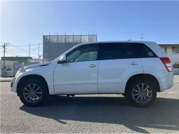 Suzuki Escudo XG 2014 full