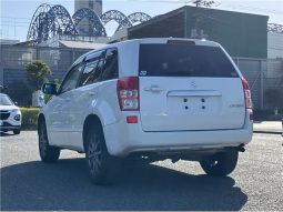 Suzuki Escudo XG 2014 full