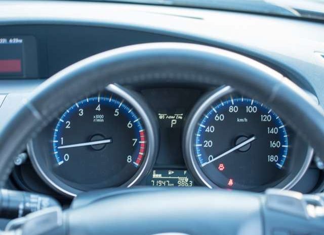 Mazda Axela 20E Skyactiv 2011 full