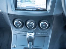 Mazda Axela 20E Skyactiv 2011 full