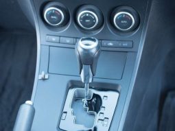 Mazda Axela 20E Skyactiv 2011 full