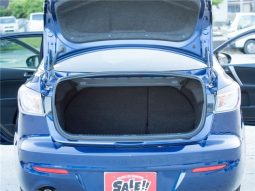 Mazda Axela 20E Skyactiv 2011 full