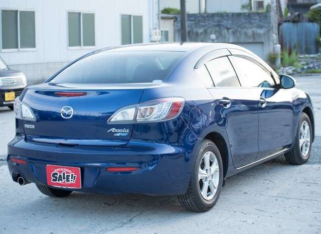 Mazda Axela 20E Skyactiv 2011 full