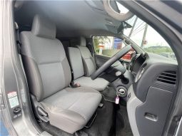 Nissan NV350 Caravan Van Long DX EX Pack 2016 full