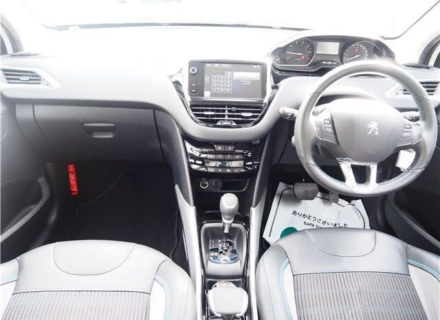 Peugeot 2008 2016 full