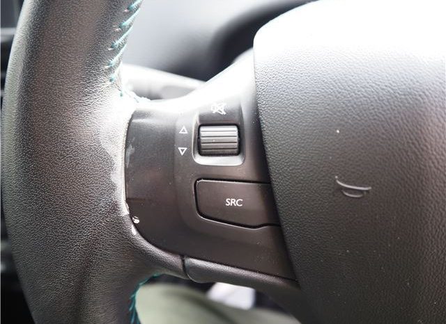 Peugeot 2008 2016 full