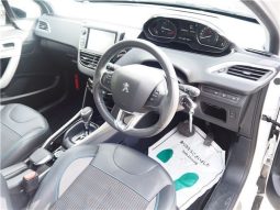 Peugeot 2008 2016 full