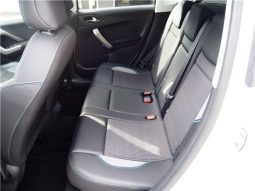 Peugeot 2008 2016 full