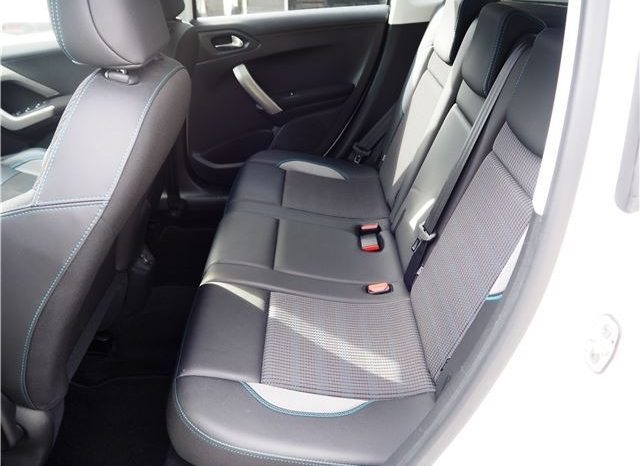 Peugeot 2008 2016 full