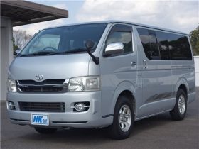 Toyota Hiace Van Long Super GL 2010