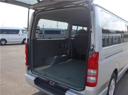 Toyota Hiace Van Long Super GL 2010 full