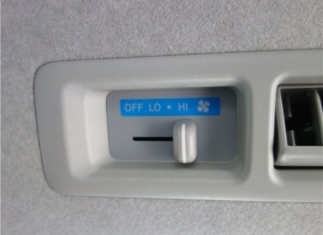 Toyota Hiace Van Long Super GL 2010 full