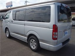 Toyota Hiace Van Long Super GL 2010 full
