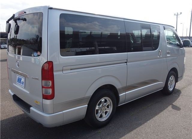Toyota Hiace Van Long Super GL 2010 full