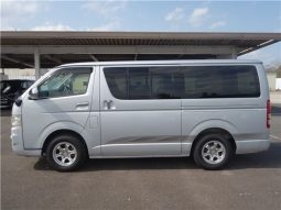 Toyota Hiace Van Long Super GL 2010 full