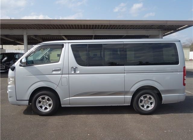 Toyota Hiace Van Long Super GL 2010 full