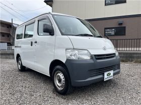 Toyota TownAce Van DX 2009