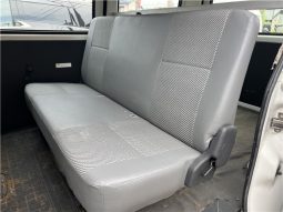 Toyota TownAce Van DX 2009 full