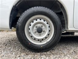 Toyota TownAce Van DX 2009 full