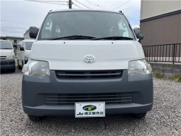 Toyota TownAce Van DX 2009 full