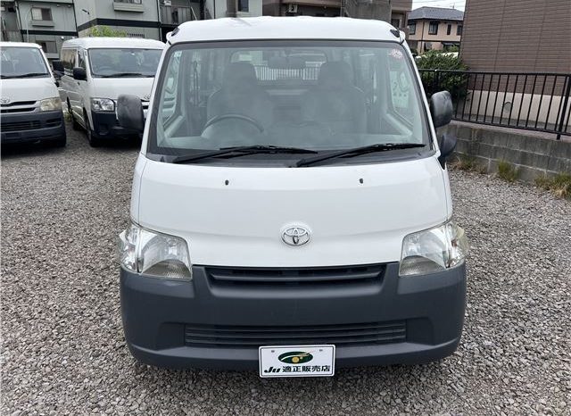 Toyota TownAce Van DX 2009 full