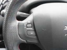 Peugeot 2008 GT Line 2017 full