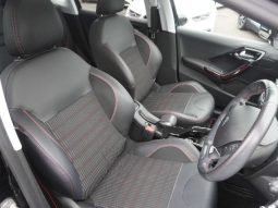 Peugeot 2008 GT Line 2017 full