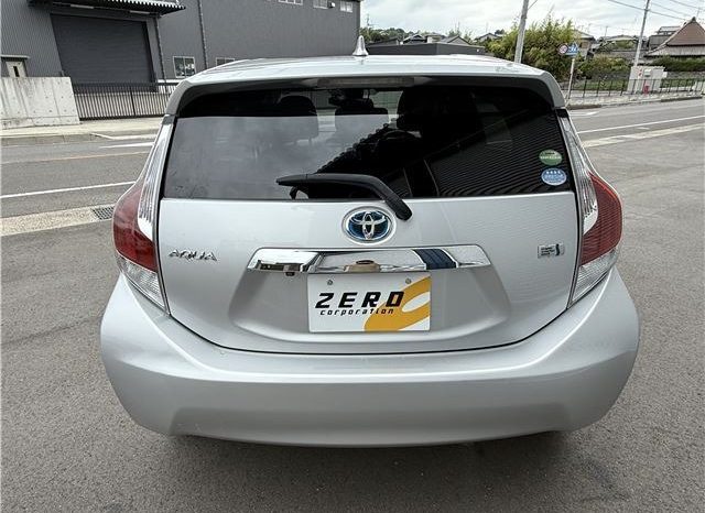 Toyota Aqua S Style Black 2016 full