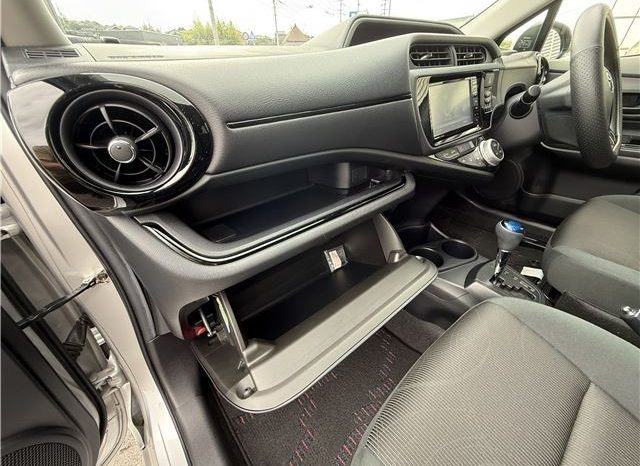 Toyota Aqua S Style Black 2016 full