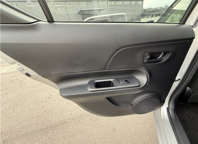 Toyota Aqua S Style Black 2016 full