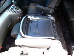 Toyota ISIS Platana Black Limited 2010 full