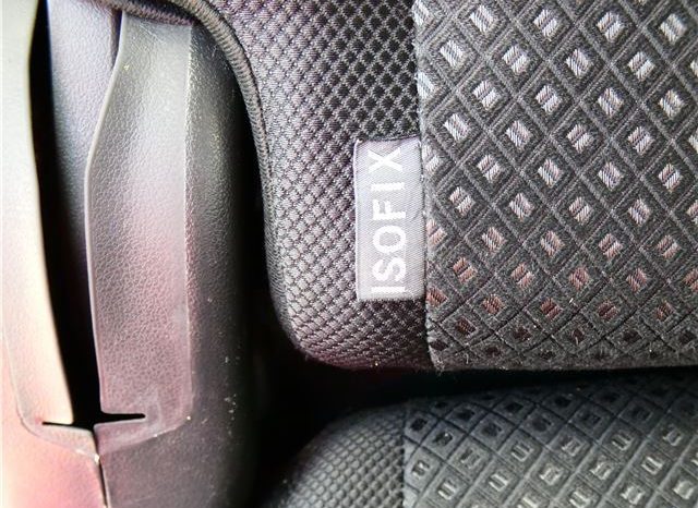 Toyota ISIS Platana Black Limited 2010 full