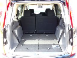 Toyota ISIS Platana Black Limited 2010 full