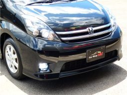 Toyota ISIS Platana Black Limited 2010 full