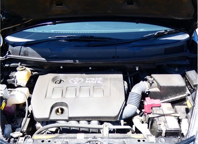 Toyota ISIS Platana Black Limited 2010 full