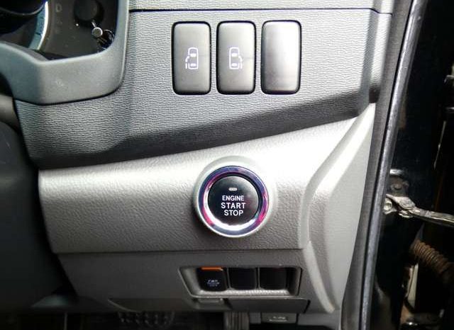 Toyota ISIS Platana Black Limited 2010 full