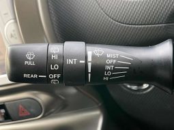 Toyota IST 150G 2013 full