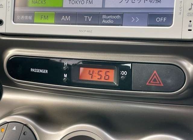 Toyota IST 150G 2013 full