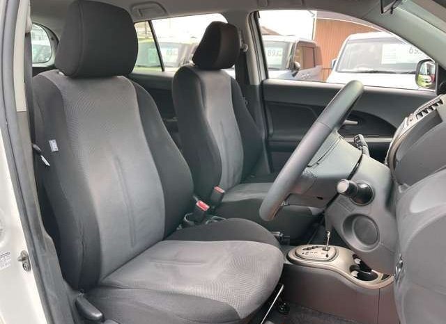 Toyota IST 150G 2013 full