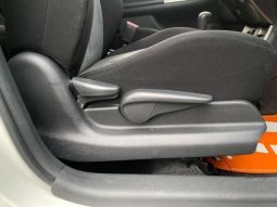 Toyota IST 150G 2013 full