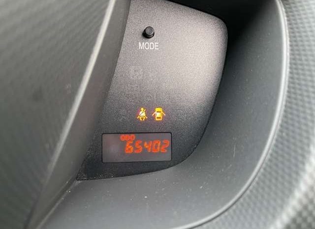 Toyota IST 150G 2013 full