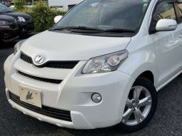 Toyota IST 150G 2013 full