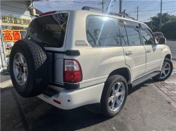 Toyota Land Cruiser Cygnus 2002 full