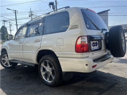 Toyota Land Cruiser Cygnus 2002 full