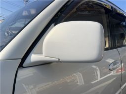 Toyota Land Cruiser Cygnus 2002 full