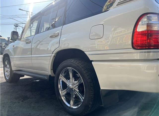 Toyota Land Cruiser Cygnus 2002 full